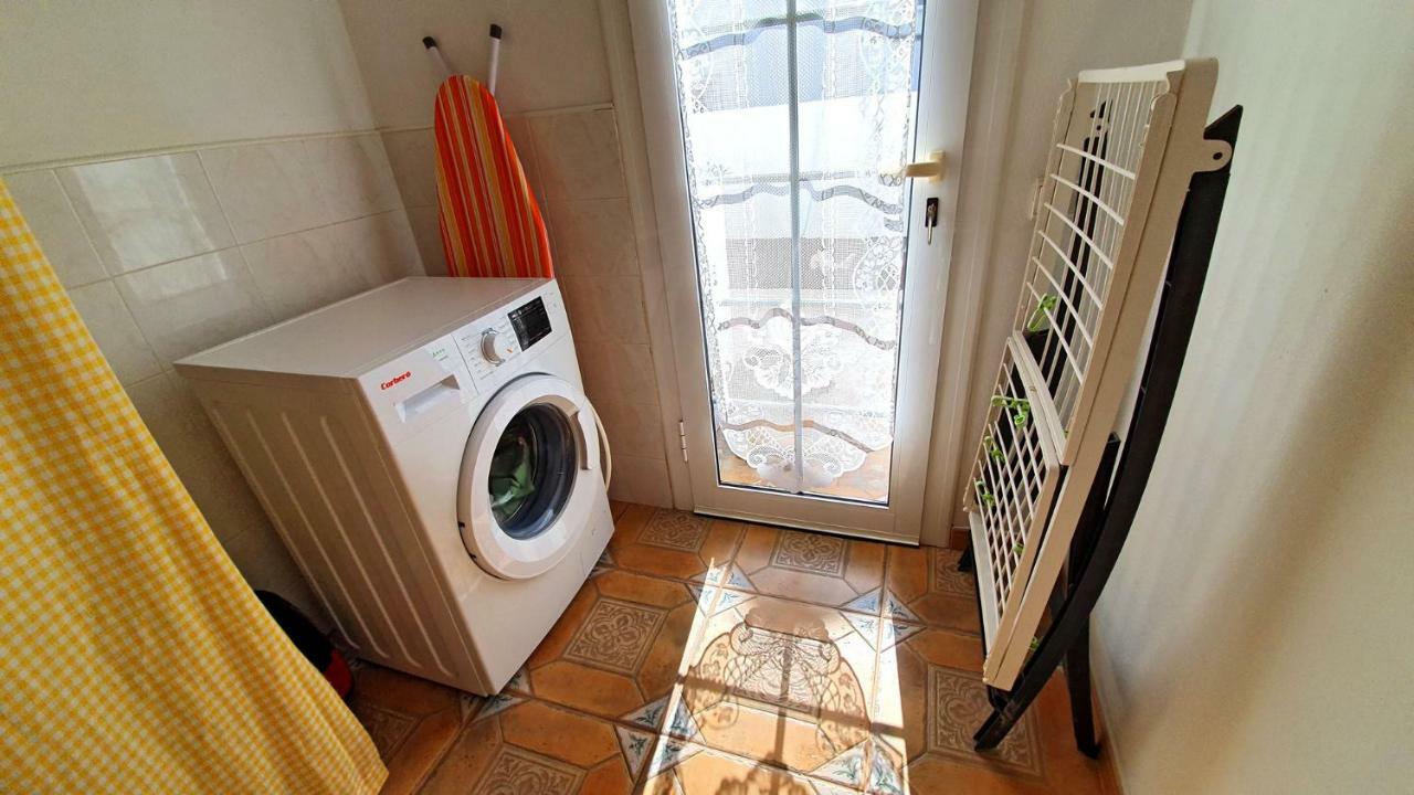 Ferienhaus Casa Blanca - Tarajalejo - Glasfaserinternet - Meerblick Екстериор снимка