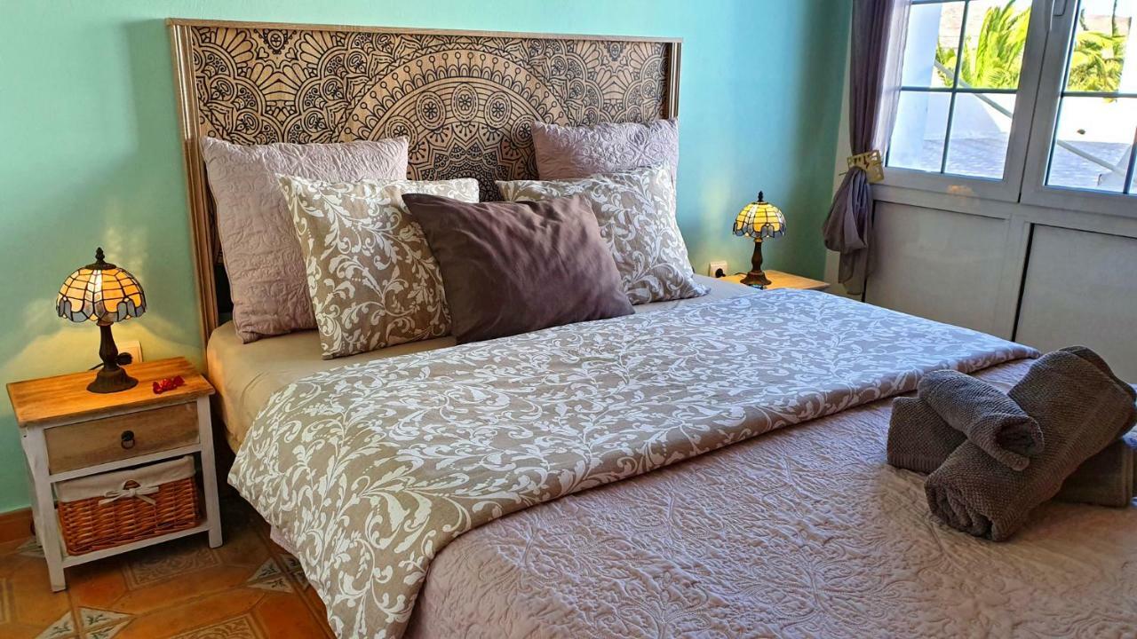 Ferienhaus Casa Blanca - Tarajalejo - Glasfaserinternet - Meerblick Екстериор снимка
