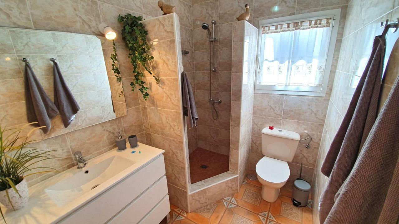 Ferienhaus Casa Blanca - Tarajalejo - Glasfaserinternet - Meerblick Екстериор снимка