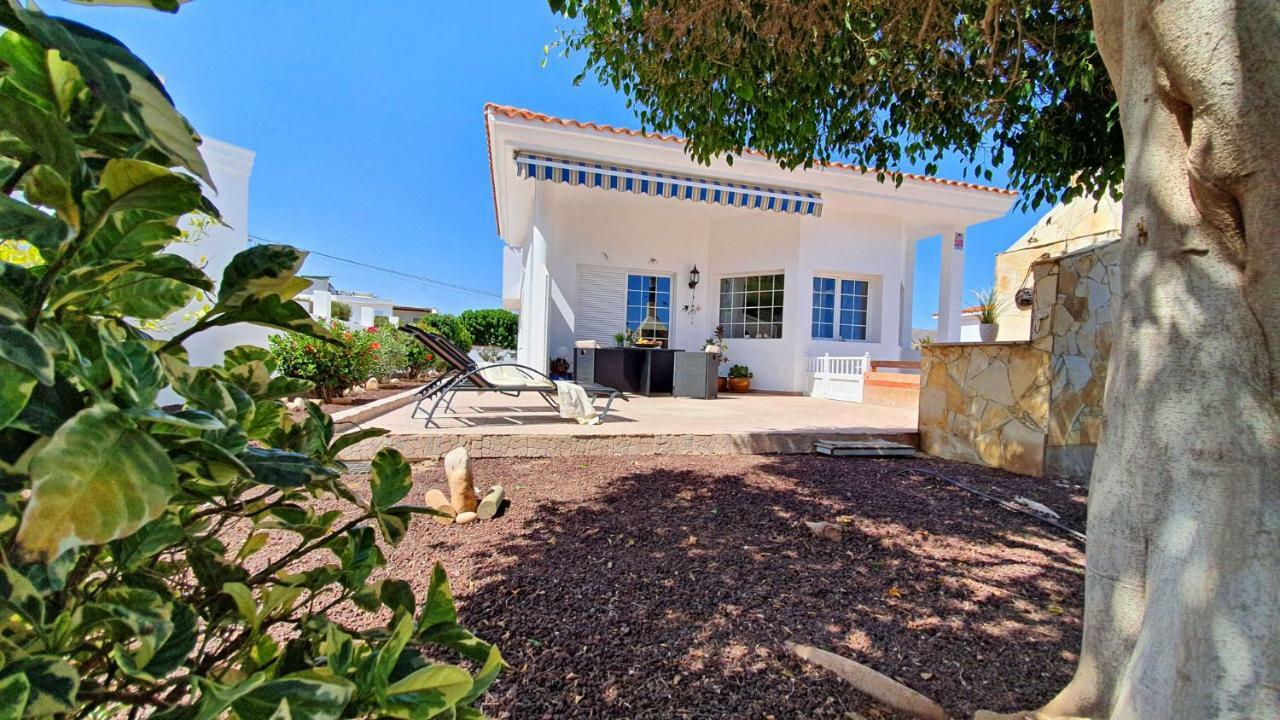 Ferienhaus Casa Blanca - Tarajalejo - Glasfaserinternet - Meerblick Екстериор снимка