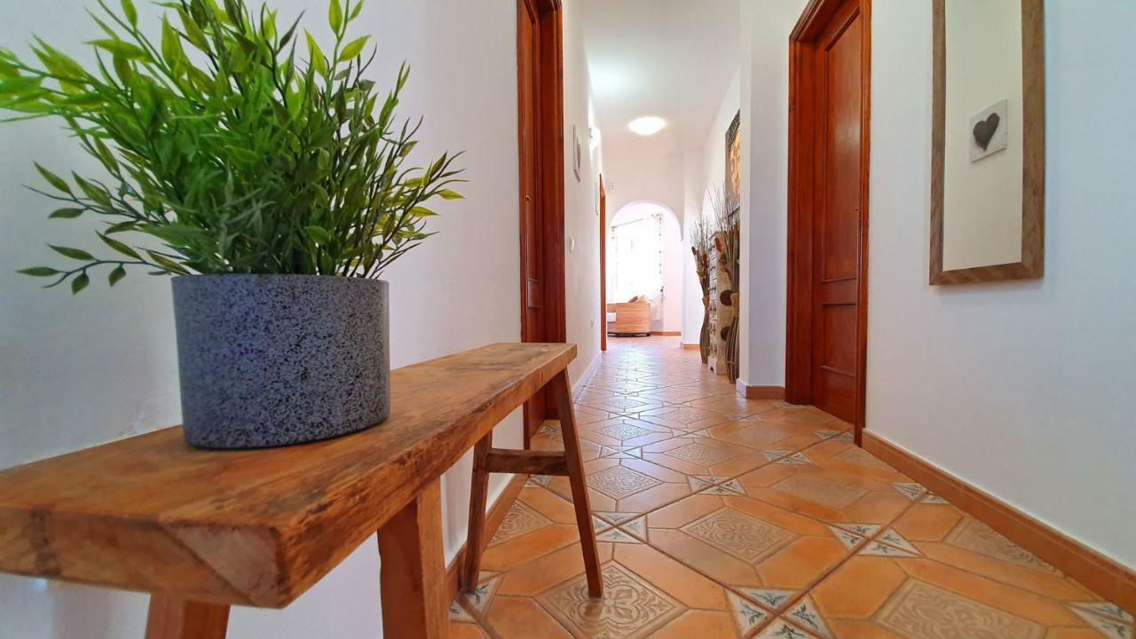 Ferienhaus Casa Blanca - Tarajalejo - Glasfaserinternet - Meerblick Екстериор снимка
